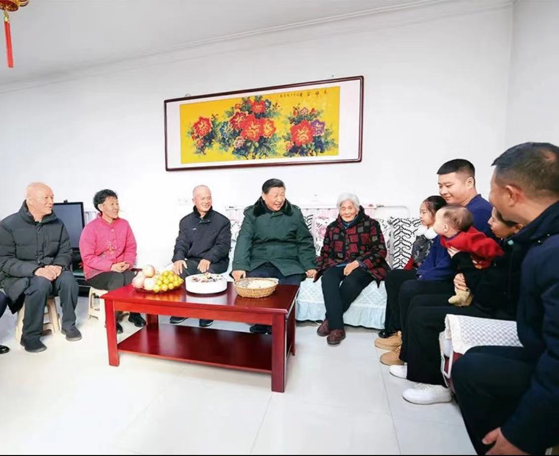 点击放大