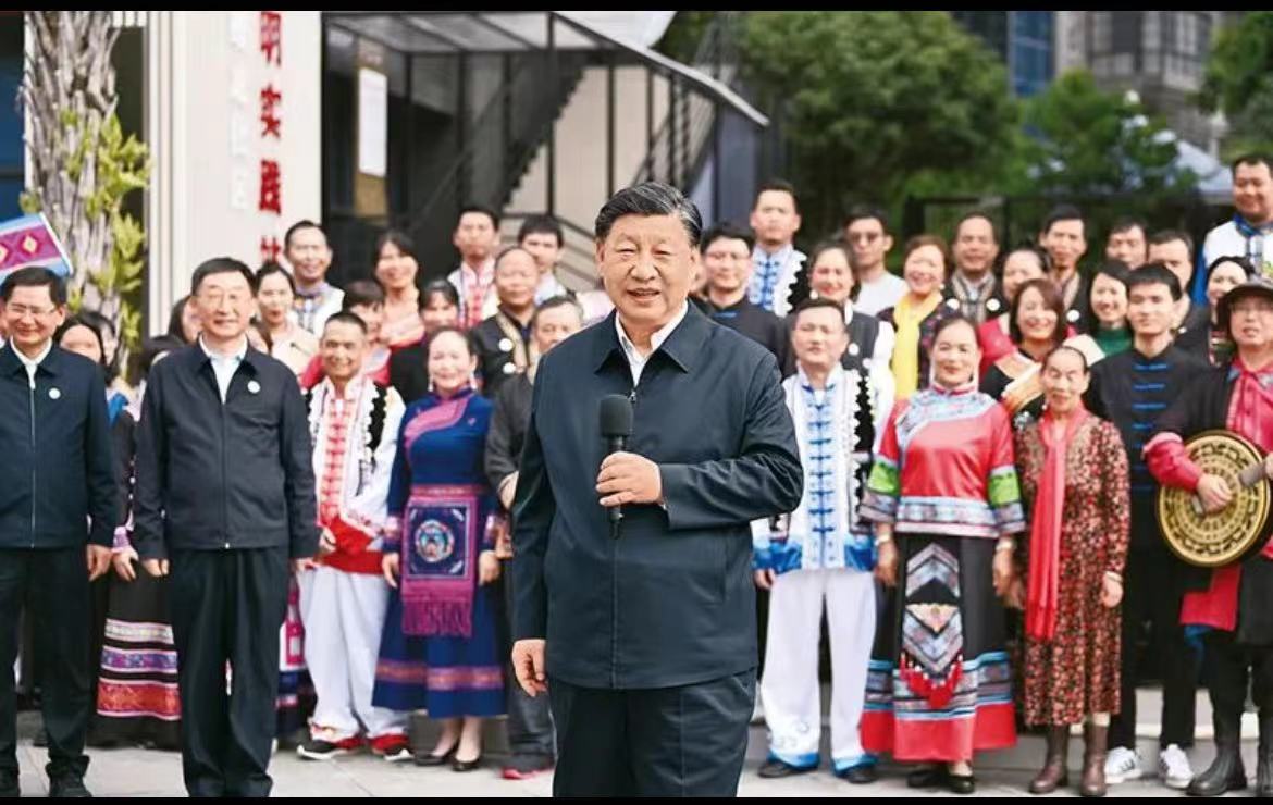 点击放大