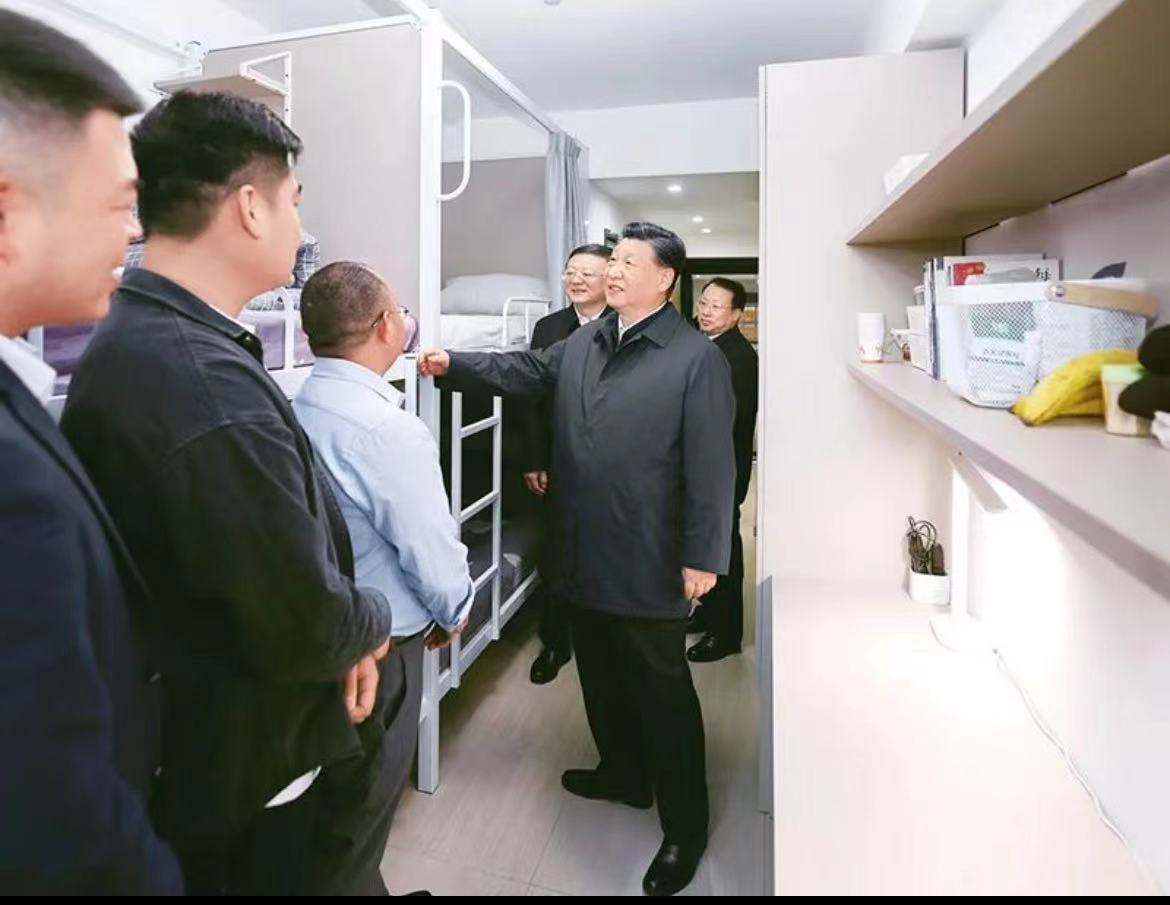 点击放大